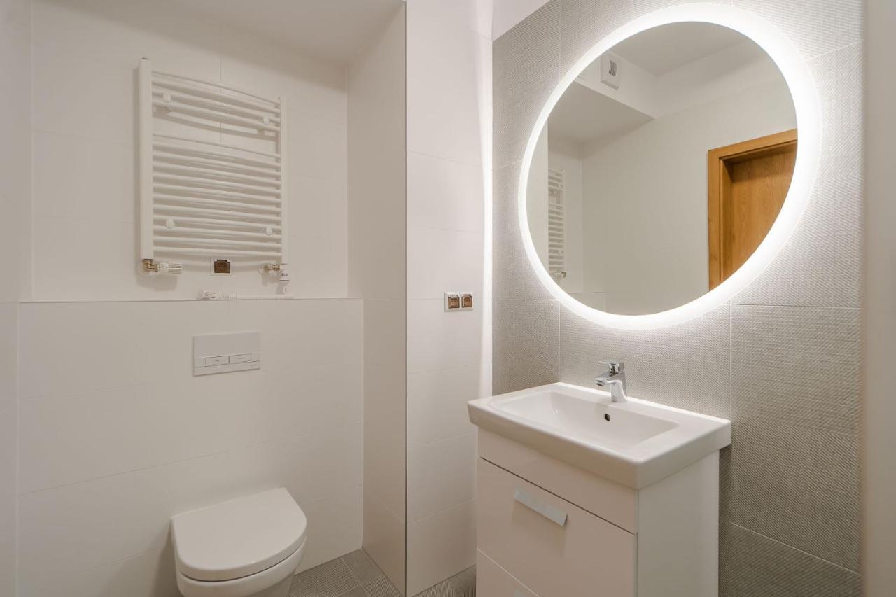 Aquamarina Prima 100 By Renters Apartment Miedzyzdroje Exterior foto